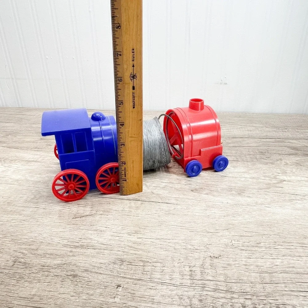 Vintage 1950s Pull Toy Slinky Train by James Industries Red‎ Blue Original